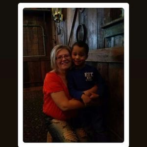 Meet your Posher, Genia